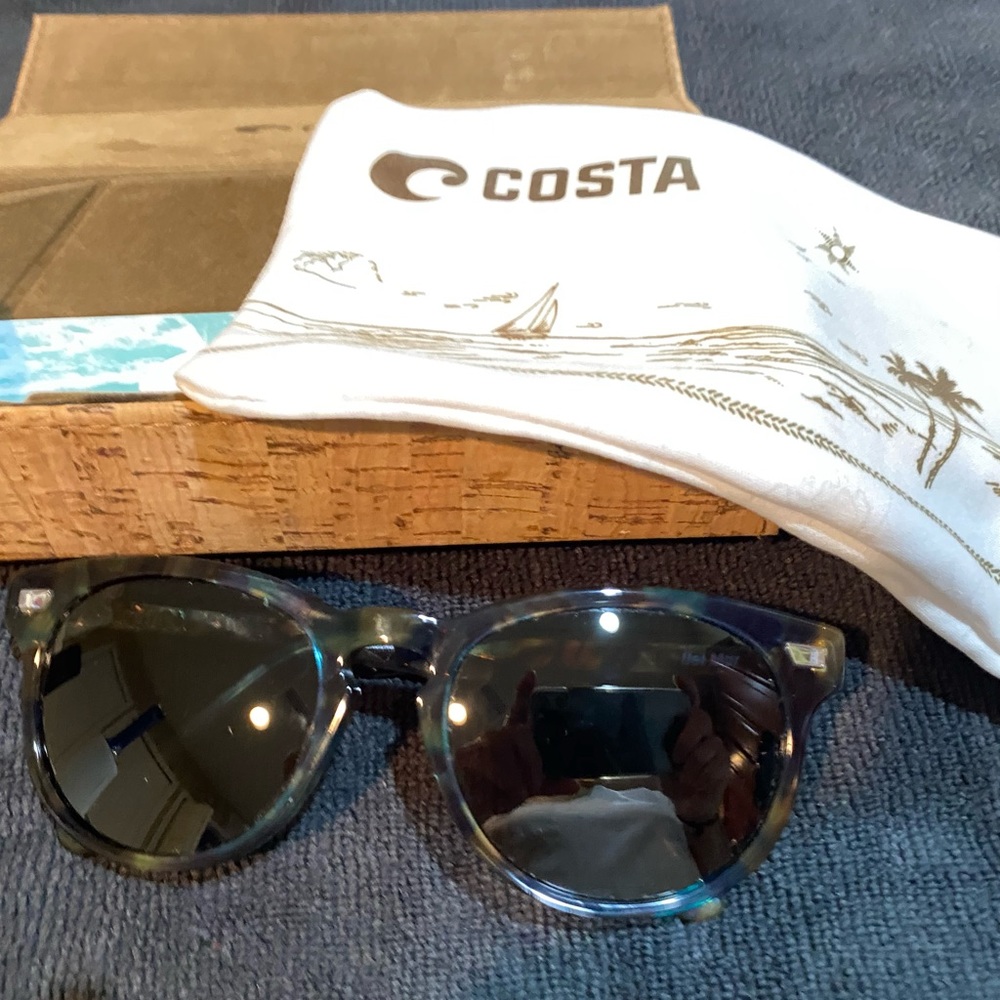 Costa Del Mar - Shiny Ocean Tortoise - GRAY 580G